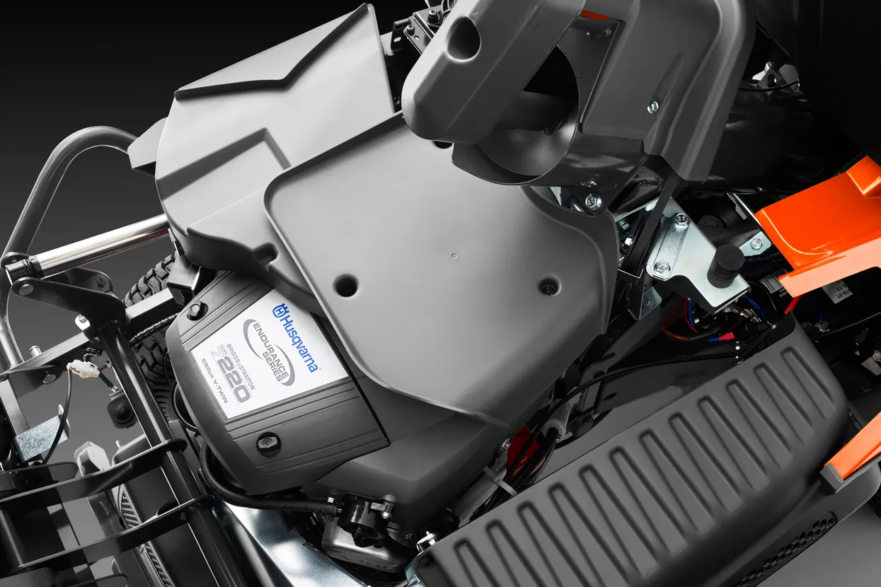 Husqvarna RC 320Ts AWD – Image 13